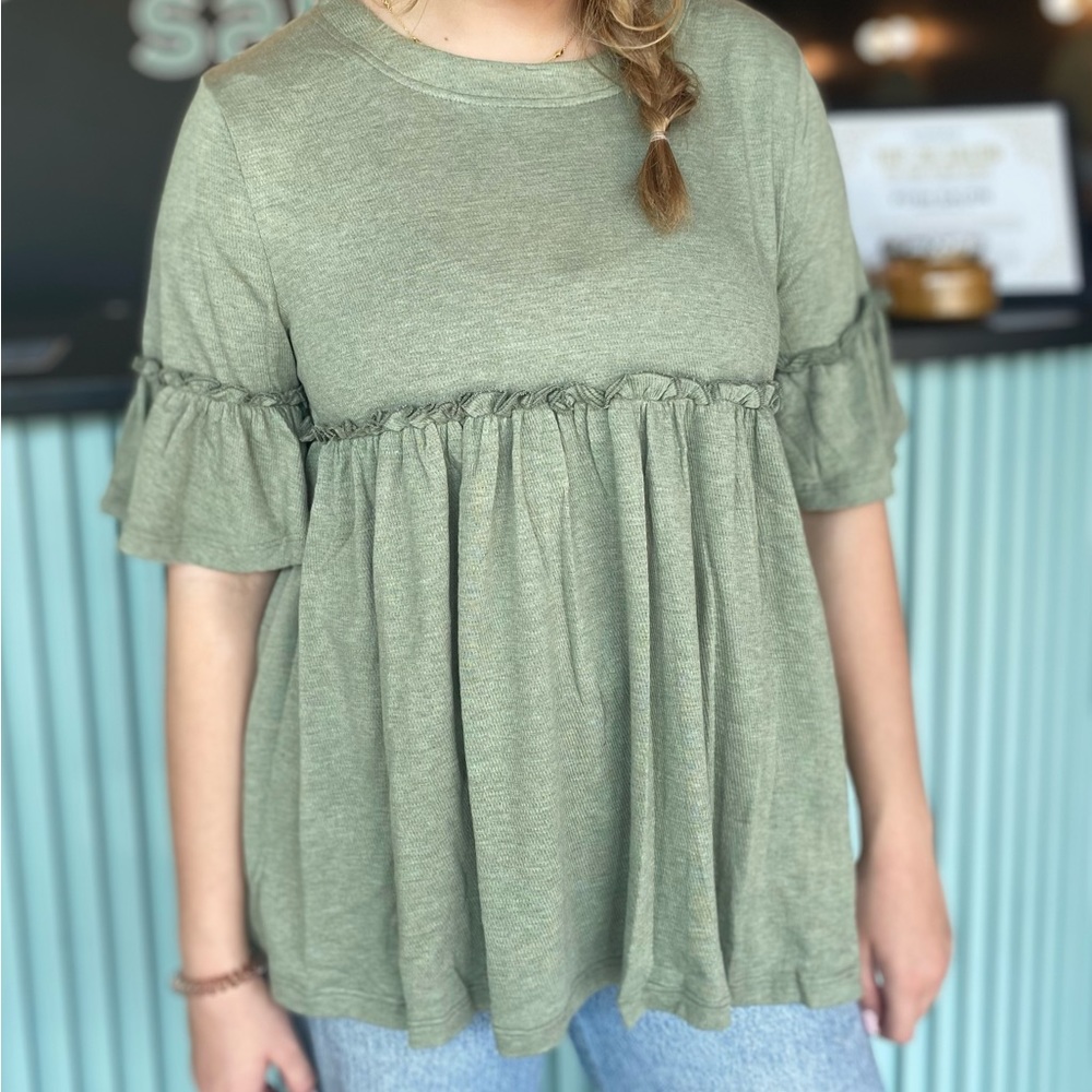 Dust green 3/4 sleeve lightweight top blouse